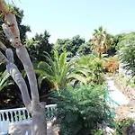 Sunny House, بيت للعطل