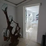 Sunny House, بيت للعطل *